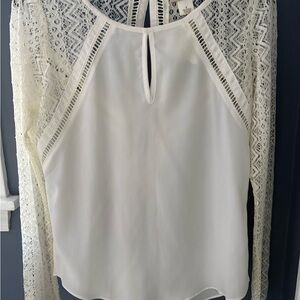 NWT Arden B Ivory Lace Sleeve Women's Top Small